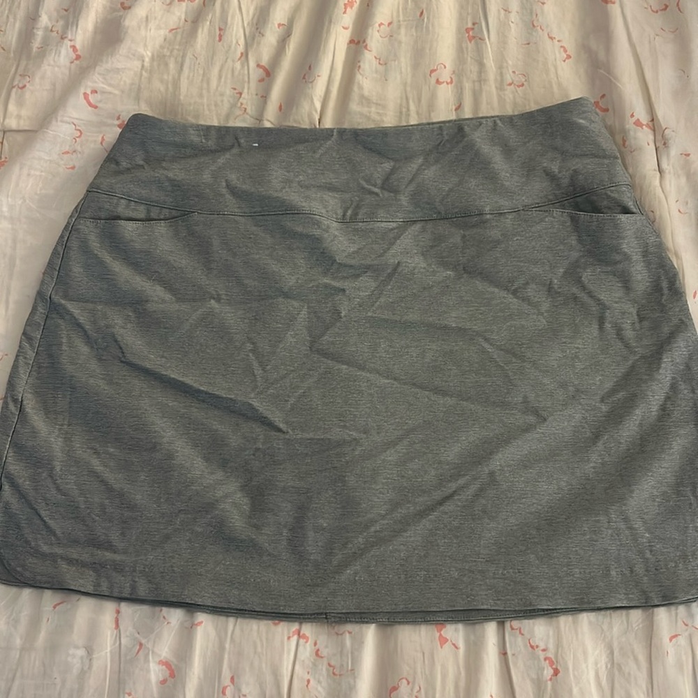 Lady Hagen golf skirt
